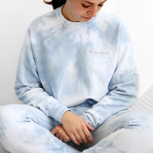 Province of Canada Tops - Province of Canada French Terry Crop Sweatshirt Cloud Tie-Dye